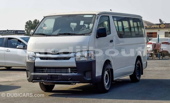 Buy Import Toyota Hiace White Car in Import - Dubai in Ali Sabieh Region Buy Import Toyota Hiace White Car in Import - Dubai in Ali Sabieh Region
