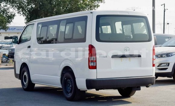 Buy Import Toyota Hiace White Car in Import - Dubai in Ali Sabieh Region Buy Import Toyota Hiace White Car in Import - Dubai in Ali Sabieh Region