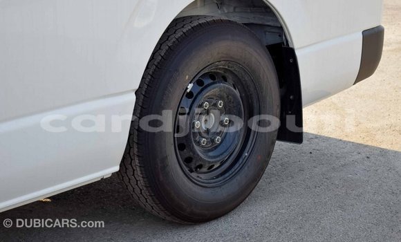 Buy Import Toyota Hiace White Car in Import - Dubai in Ali Sabieh Region Buy Import Toyota Hiace White Car in Import - Dubai in Ali Sabieh Region