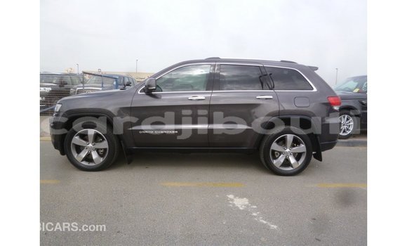 Acheter Import Voiture Jeep Grand Cherokee Autre à Import - Dubai, Ali Sabieh Region Acheter Import Voiture Jeep Grand Cherokee Autre à Import - Dubai, Ali Sabieh Region