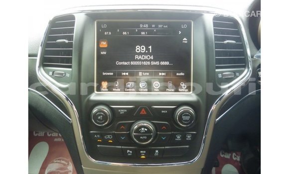 Acheter Import Voiture Jeep Grand Cherokee Autre à Import - Dubai, Ali Sabieh Region Acheter Import Voiture Jeep Grand Cherokee Autre à Import - Dubai, Ali Sabieh Region