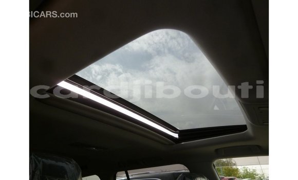 Acheter Import Voiture Toyota Land Cruiser Noir à Import - Dubai, Ali Sabieh Region Acheter Import Voiture Toyota Land Cruiser Noir à Import - Dubai, Ali Sabieh Region