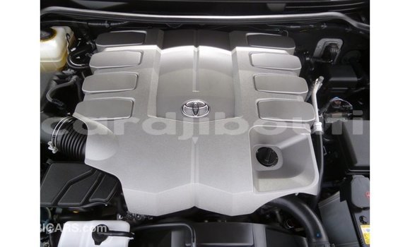 Acheter Import Voiture Toyota Land Cruiser Noir à Import - Dubai, Ali Sabieh Region Acheter Import Voiture Toyota Land Cruiser Noir à Import - Dubai, Ali Sabieh Region