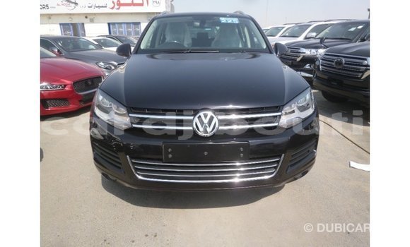 Acheter Import Voiture Volkswagen Touareg Noir à Import - Dubai, Ali Sabieh Region Acheter Import Voiture Volkswagen Touareg Noir à Import - Dubai, Ali Sabieh Region