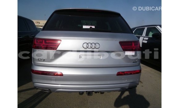 Acheter Import Voiture Audi Q7 Autre à Import - Dubai, Ali Sabieh Region Acheter Import Voiture Audi Q7 Autre à Import - Dubai, Ali Sabieh Region