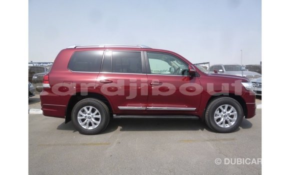 Acheter Import Voiture Toyota Land Cruiser Autre à Import - Dubai, Ali Sabieh Region Acheter Import Voiture Toyota Land Cruiser Autre à Import - Dubai, Ali Sabieh Region