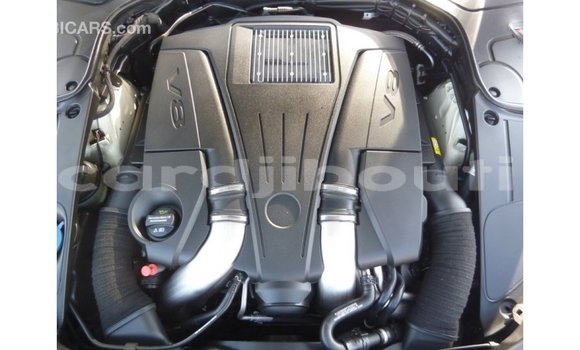 Acheter Import Voiture Mercedes-Benz 190 Blanc à Import - Dubai, Ali Sabieh Region Acheter Import Voiture Mercedes-Benz 190 Blanc à Import - Dubai, Ali Sabieh Region