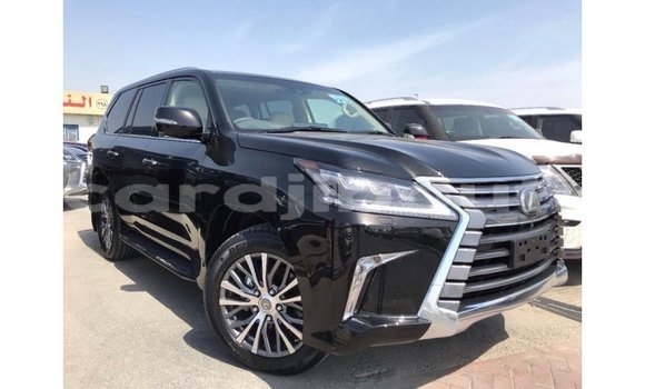 Acheter Import Voiture Lexus LX Noir à Import - Dubai, Ali Sabieh Region Acheter Import Voiture Lexus LX Noir à Import - Dubai, Ali Sabieh Region