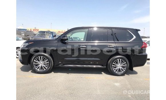 Acheter Import Voiture Lexus LX Noir à Import - Dubai, Ali Sabieh Region Acheter Import Voiture Lexus LX Noir à Import - Dubai, Ali Sabieh Region