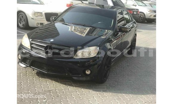 Buy Import Mercedes-Benz 190 (W201) Black Car in Import - Dubai in Ali Sabieh Region Buy Import Mercedes-Benz 190 (W201) Black Car in Import - Dubai in Ali Sabieh Region