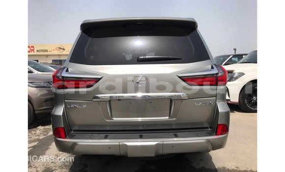 Acheter Import Voiture Lexus LX Autre à Import - Dubai, Ali Sabieh Region Acheter Import Voiture Lexus LX Autre à Import - Dubai, Ali Sabieh Region