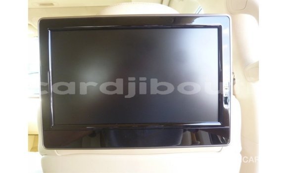 Acheter Import Voiture Lexus LX Noir à Import - Dubai, Ali Sabieh Region Acheter Import Voiture Lexus LX Noir à Import - Dubai, Ali Sabieh Region