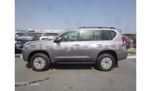 Acheter Import Voiture Toyota Prado Autre à Import - Dubai, Ali Sabieh Region Acheter Import Voiture Toyota Prado Autre à Import - Dubai, Ali Sabieh Region