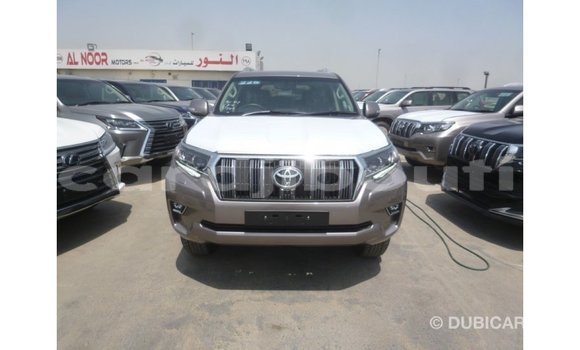 Acheter Import Voiture Toyota Prado Marron à Import - Dubai, Ali Sabieh Region Acheter Import Voiture Toyota Prado Marron à Import - Dubai, Ali Sabieh Region