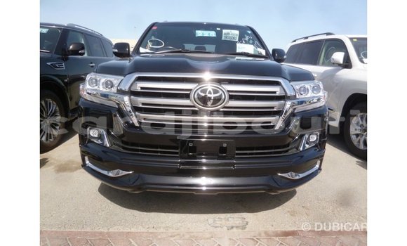 Acheter Import Voiture Toyota Land Cruiser Noir à Import - Dubai, Ali Sabieh Region Acheter Import Voiture Toyota Land Cruiser Noir à Import - Dubai, Ali Sabieh Region