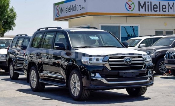 Acheter Neuf Voiture Toyota Land Cruiser Noir à Alaili Dadda, Obock Acheter Neuf Voiture Toyota Land Cruiser Noir à Alaili Dadda, Obock