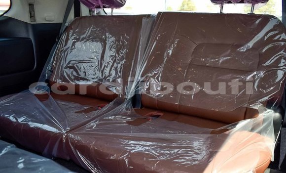 Acheter Neuf Voiture Toyota Land Cruiser Noir à Alaili Dadda, Obock Acheter Neuf Voiture Toyota Land Cruiser Noir à Alaili Dadda, Obock