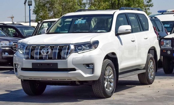 Acheter Neuf Voiture Toyota Land Cruiser Prado Blanc à Alaili Dadda, Obock Acheter Neuf Voiture Toyota Land Cruiser Prado Blanc à Alaili Dadda, Obock
