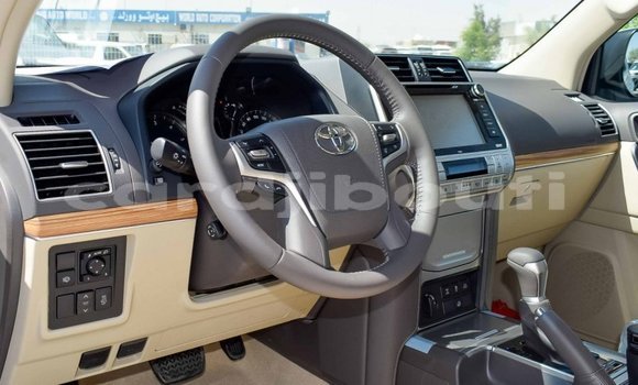 Acheter Neuf Voiture Toyota Land Cruiser Prado Blanc à Alaili Dadda, Obock Acheter Neuf Voiture Toyota Land Cruiser Prado Blanc à Alaili Dadda, Obock