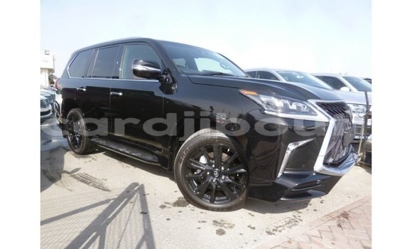 Acheter Import Voiture Lexus LX Noir à Import - Dubai, Ali Sabieh Region Acheter Import Voiture Lexus LX Noir à Import - Dubai, Ali Sabieh Region