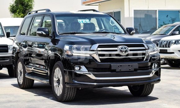 Acheter Neuf Voiture Toyota Land Cruiser Noir à Alaili Dadda, Obock Acheter Neuf Voiture Toyota Land Cruiser Noir à Alaili Dadda, Obock