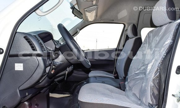 Buy Import Toyota Hiace White Car in Import - Dubai in Ali Sabieh Region Buy Import Toyota Hiace White Car in Import - Dubai in Ali Sabieh Region
