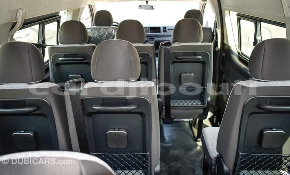 Buy Import Toyota Hiace White Car in Import - Dubai in Ali Sabieh Region Buy Import Toyota Hiace White Car in Import - Dubai in Ali Sabieh Region
