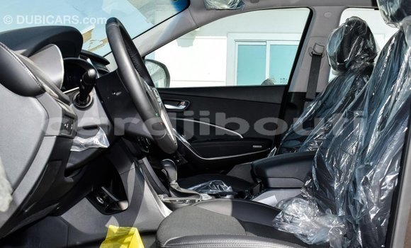 Buy Import Hyundai Santa Fe Black Car in Import - Dubai in Ali Sabieh Region Buy Import Hyundai Santa Fe Black Car in Import - Dubai in Ali Sabieh Region