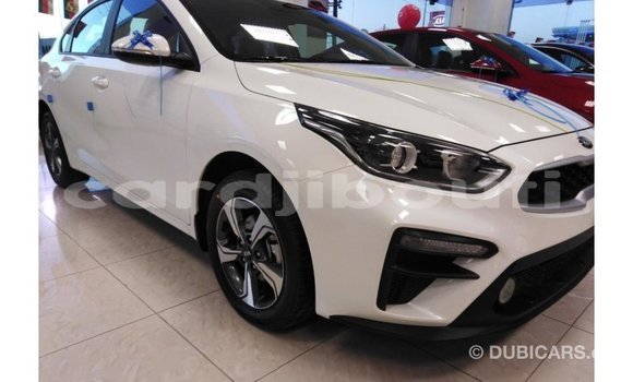 Buy Import Kia Cerato White Car in Import - Dubai in Ali Sabieh Region Buy Import Kia Cerato White Car in Import - Dubai in Ali Sabieh Region
