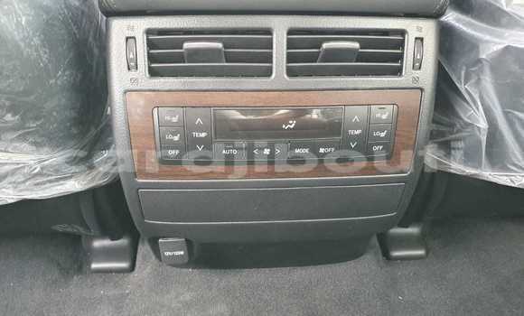 Acheter Neuf Voiture Toyota Land Cruiser Noir à Alaili Dadda, Obock Acheter Neuf Voiture Toyota Land Cruiser Noir à Alaili Dadda, Obock