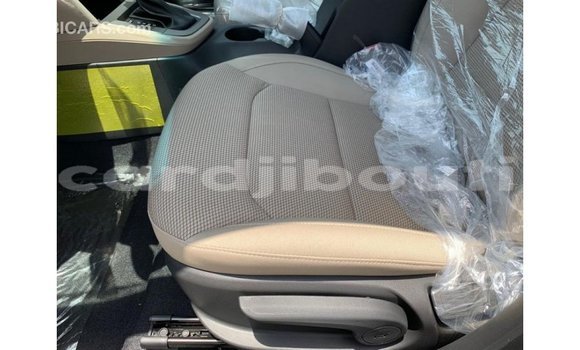 Buy Import Hyundai Elantra White Car in Import - Dubai in Ali Sabieh Region Buy Import Hyundai Elantra White Car in Import - Dubai in Ali Sabieh Region