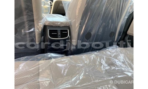 Buy Import Hyundai Elantra White Car in Import - Dubai in Ali Sabieh Region Buy Import Hyundai Elantra White Car in Import - Dubai in Ali Sabieh Region