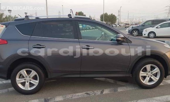 Buy Import Toyota Highlander Other Car in Import - Dubai in Ali Sabieh Region Buy Import Toyota Highlander Other Car in Import - Dubai in Ali Sabieh Region