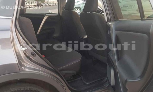 Buy Import Toyota Highlander Other Car in Import - Dubai in Ali Sabieh Region Buy Import Toyota Highlander Other Car in Import - Dubai in Ali Sabieh Region