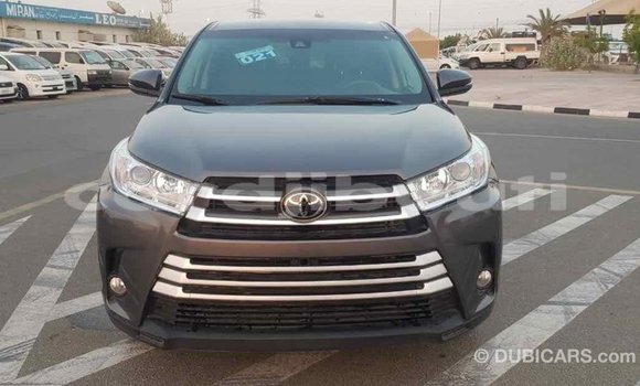 Buy Import Toyota Highlander Other Car in Import - Dubai in Ali Sabieh Region Buy Import Toyota Highlander Other Car in Import - Dubai in Ali Sabieh Region