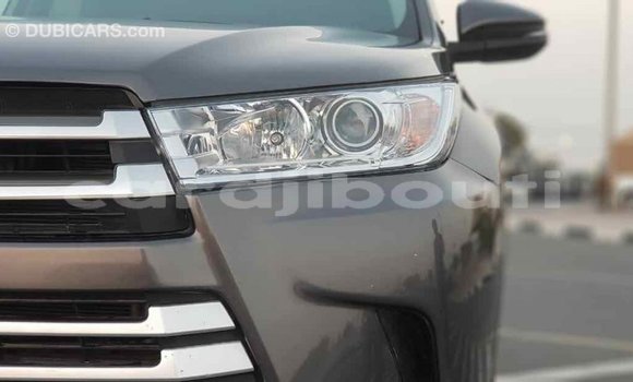 Buy Import Toyota Highlander Other Car in Import - Dubai in Ali Sabieh Region Buy Import Toyota Highlander Other Car in Import - Dubai in Ali Sabieh Region