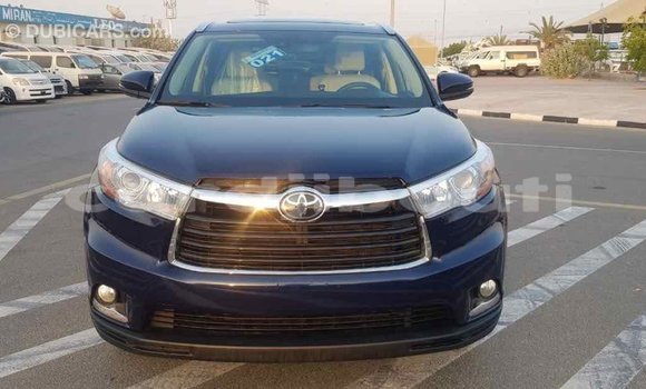 Buy Import Toyota Highlander Blue Car in Import - Dubai in Ali Sabieh Region Buy Import Toyota Highlander Blue Car in Import - Dubai in Ali Sabieh Region