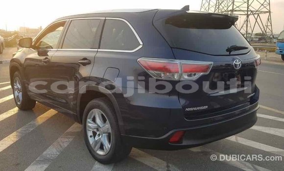 Buy Import Toyota Highlander Blue Car in Import - Dubai in Ali Sabieh Region Buy Import Toyota Highlander Blue Car in Import - Dubai in Ali Sabieh Region