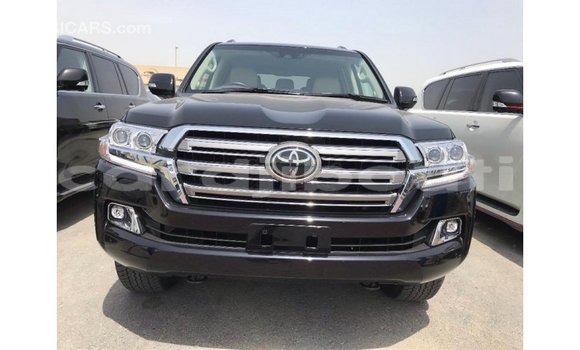 Acheter Import Voiture Toyota Land Cruiser Noir à Import - Dubai, Ali Sabieh Region Acheter Import Voiture Toyota Land Cruiser Noir à Import - Dubai, Ali Sabieh Region