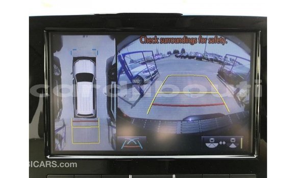 Acheter Import Voiture Toyota Land Cruiser Noir à Import - Dubai, Ali Sabieh Region Acheter Import Voiture Toyota Land Cruiser Noir à Import - Dubai, Ali Sabieh Region