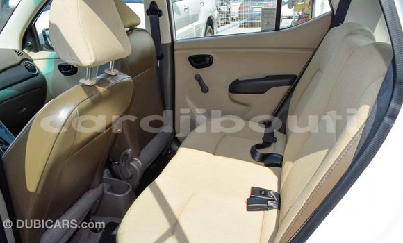Buy Import Hyundai i10 White Car in Import - Dubai in Ali Sabieh Region Buy Import Hyundai i10 White Car in Import - Dubai in Ali Sabieh Region