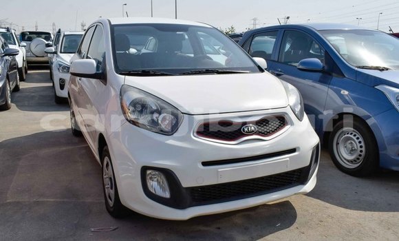 Acheter Import Voiture Kia Picanto Blanc à Import - Dubai, Ali Sabieh Region Acheter Import Voiture Kia Picanto Blanc à Import - Dubai, Ali Sabieh Region