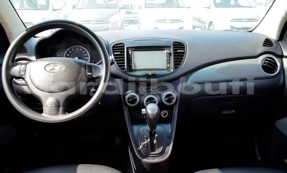 Buy Import Hyundai i10 Red Car in Import - Dubai in Ali Sabieh Region Buy Import Hyundai i10 Red Car in Import - Dubai in Ali Sabieh Region