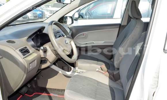 Buy Import Kia Picanto White Car in Import - Dubai in Ali Sabieh Region Buy Import Kia Picanto White Car in Import - Dubai in Ali Sabieh Region