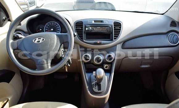 Buy Import Hyundai i10 White Car in Import - Dubai in Ali Sabieh Region Buy Import Hyundai i10 White Car in Import - Dubai in Ali Sabieh Region
