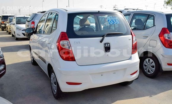 Buy Import Hyundai i10 White Car in Import - Dubai in Ali Sabieh Region Buy Import Hyundai i10 White Car in Import - Dubai in Ali Sabieh Region