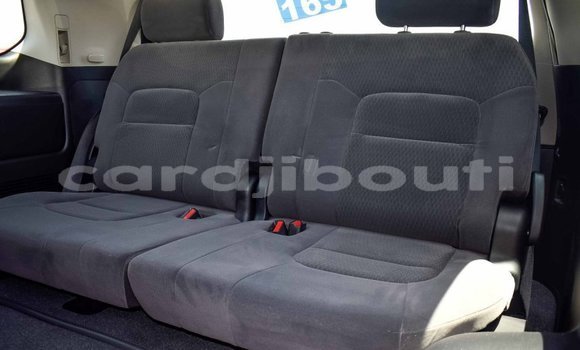 Acheter Neuf Voiture Toyota Land Cruiser Blanc à Alaili Dadda, Obock Acheter Neuf Voiture Toyota Land Cruiser Blanc à Alaili Dadda, Obock
