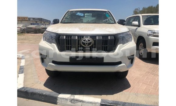 Acheter Import Voiture Toyota Prado Blanc à Import - Dubai, Ali Sabieh Region Acheter Import Voiture Toyota Prado Blanc à Import - Dubai, Ali Sabieh Region