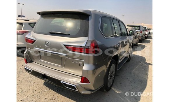 Acheter Import Voiture Lexus LX Autre à Import - Dubai, Ali Sabieh Region Acheter Import Voiture Lexus LX Autre à Import - Dubai, Ali Sabieh Region