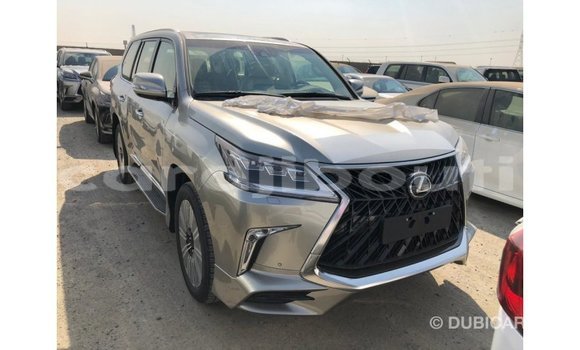 Acheter Import Voiture Lexus LX Autre à Import - Dubai, Ali Sabieh Region Acheter Import Voiture Lexus LX Autre à Import - Dubai, Ali Sabieh Region